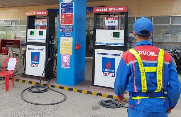 Filling stations run out of petrol due to limited supply